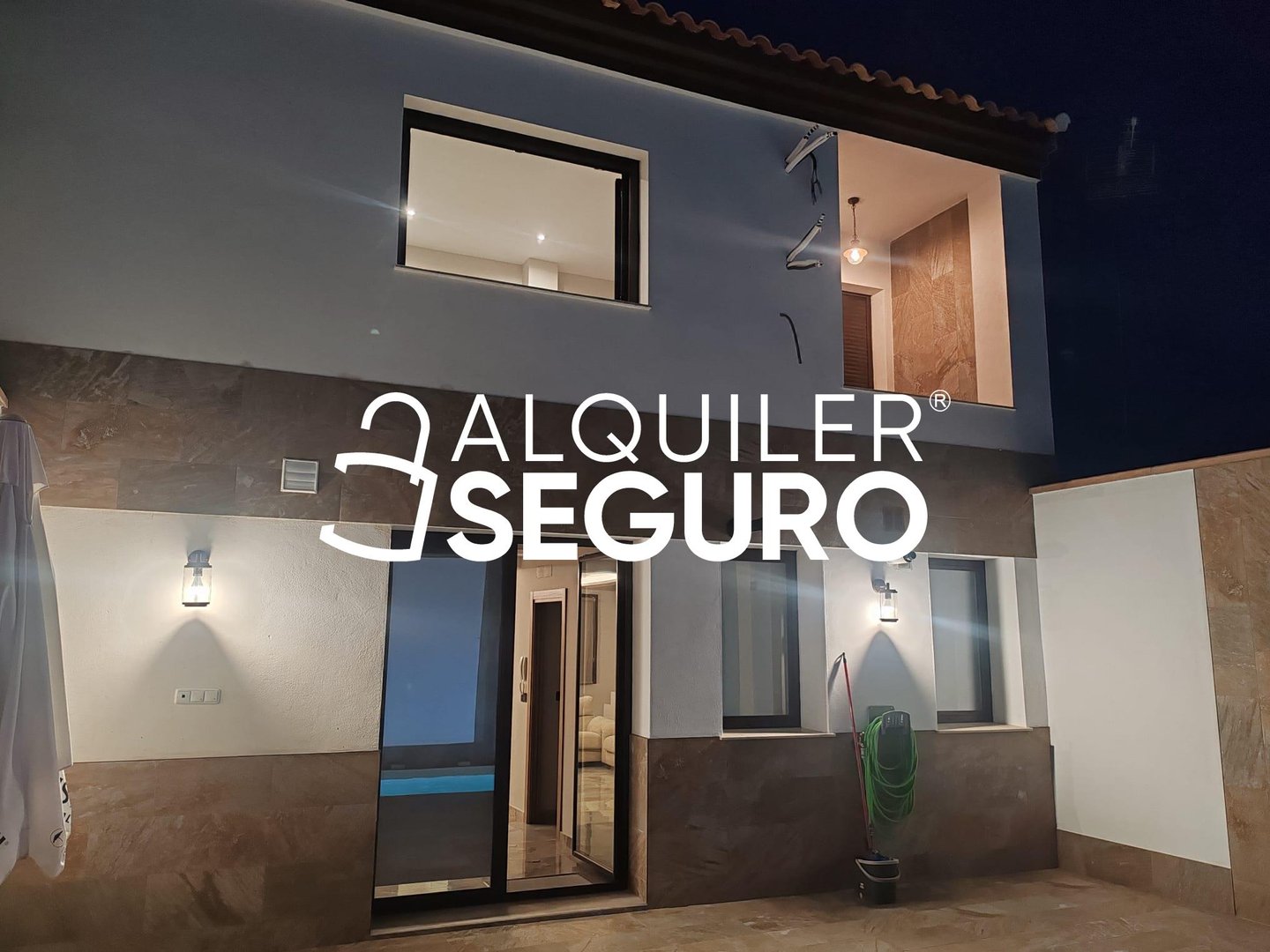 Casa de 250 m² en Jun