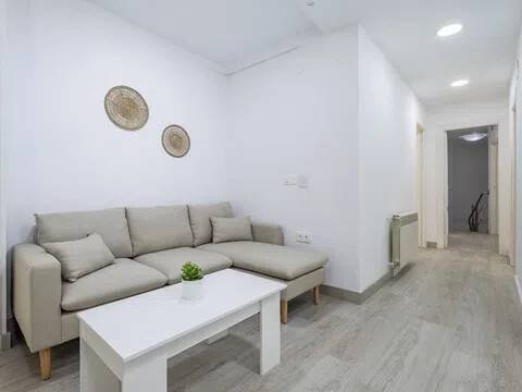 Habitación 270 m², Granada