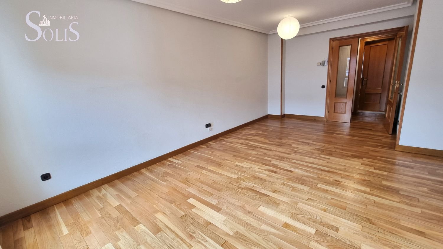 Piso de 80 m² en Oviedo