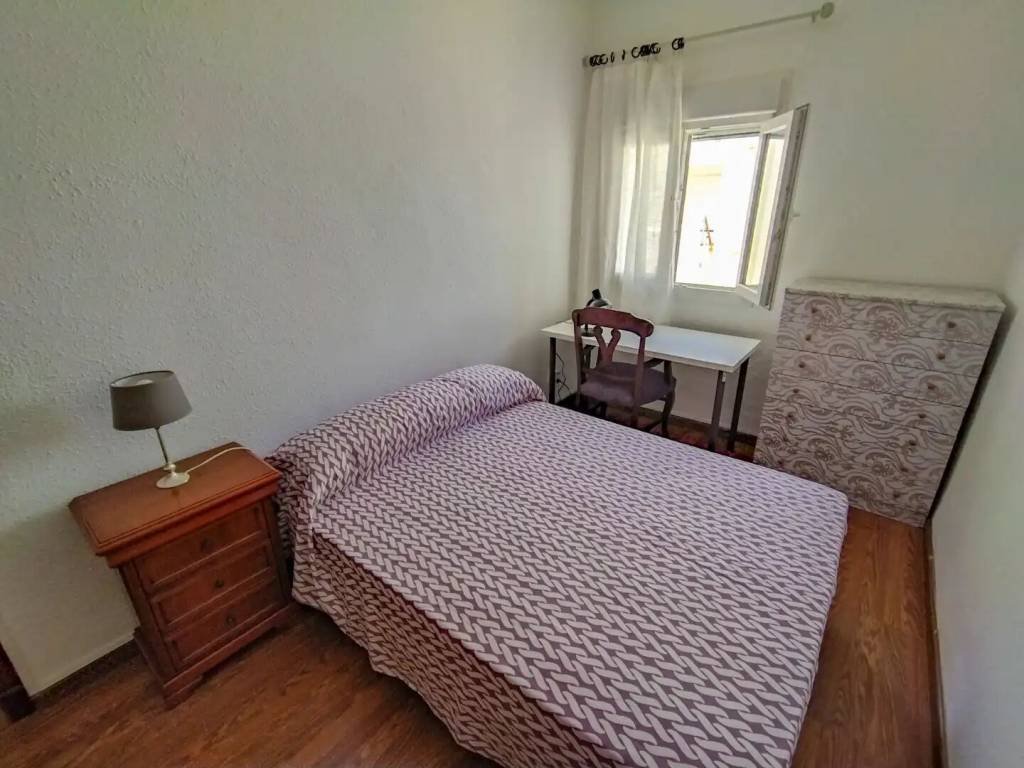 Piso de 85 m² en Cádiz