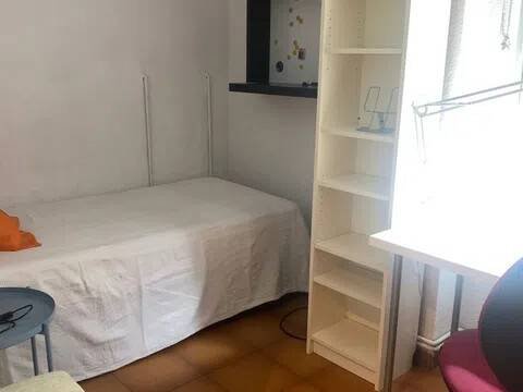 Habitación 145 m², Granada