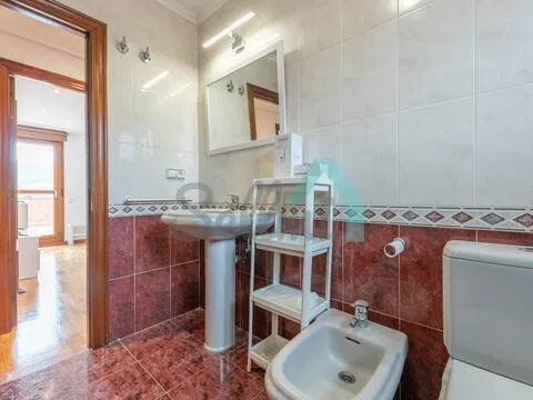 Piso de 80 m² en Oviedo