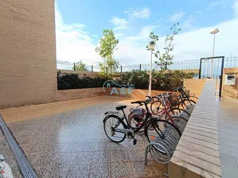 Piso de 65 m² en Cabanes