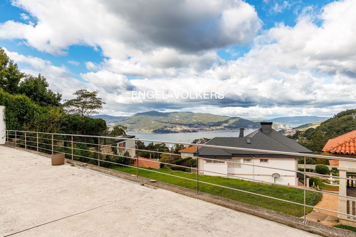 Appartamento 425 m² a Vigo