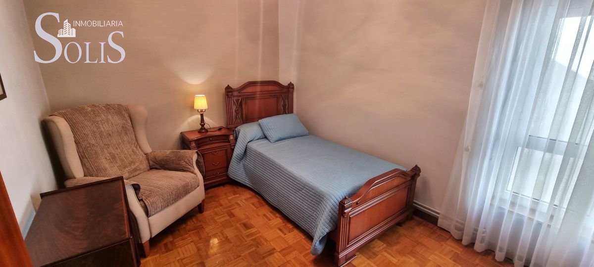 Wohnung 130 m² in Oviedo