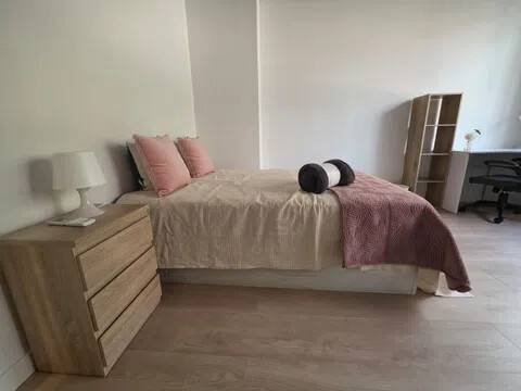 Habitación 200 m², Madrid