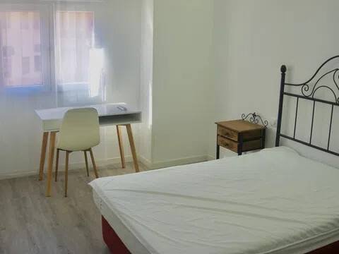 Habitación 93 m², Ávila