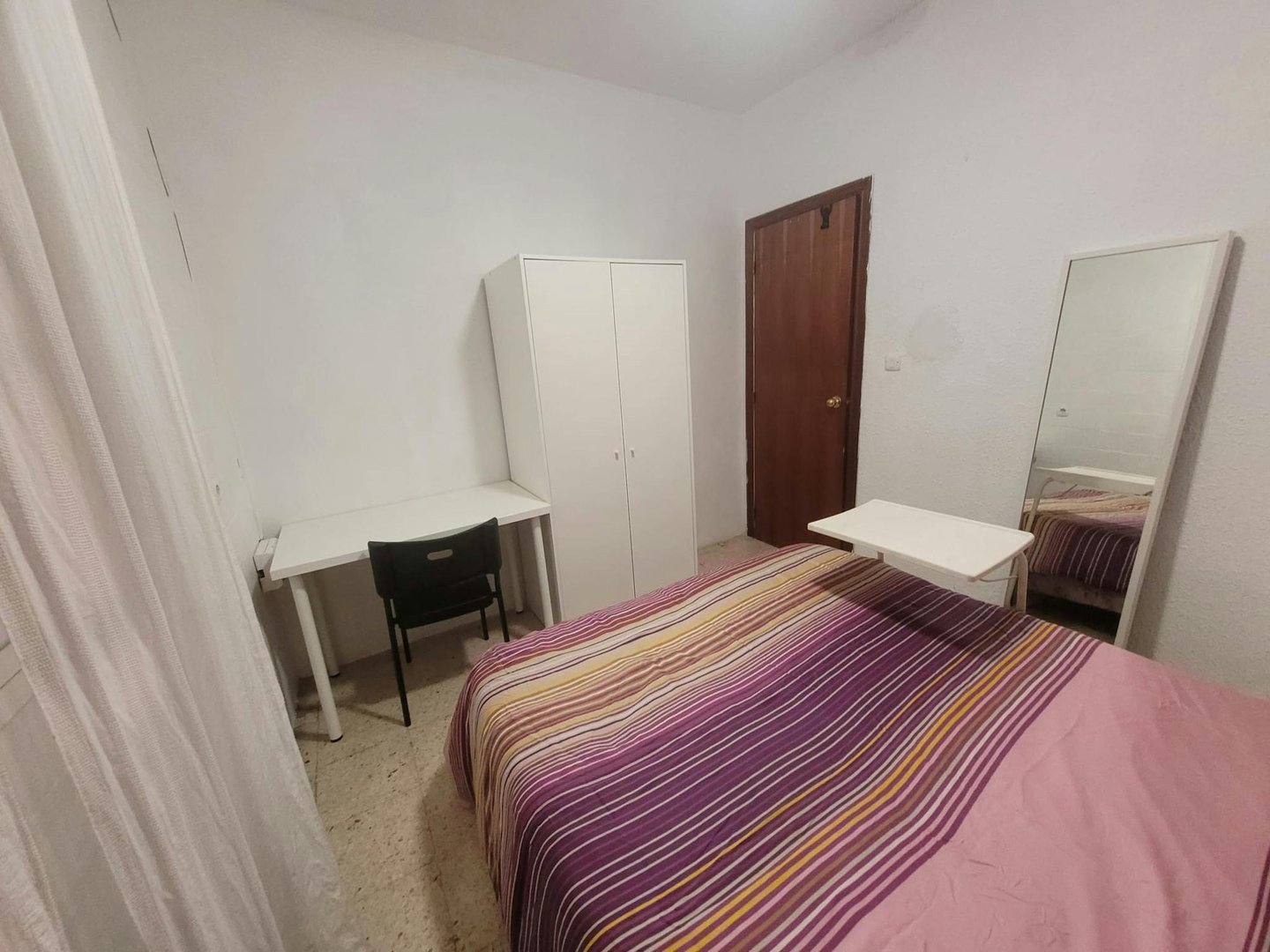 Habitación 100 m², Sevilla