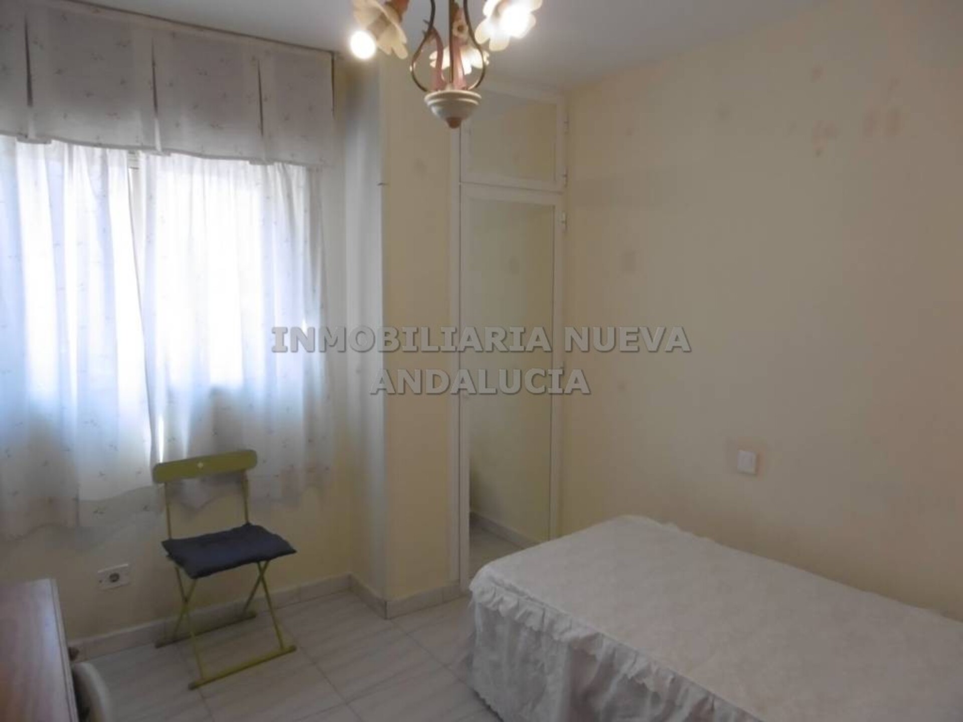 Piso de 95 m² en Almería