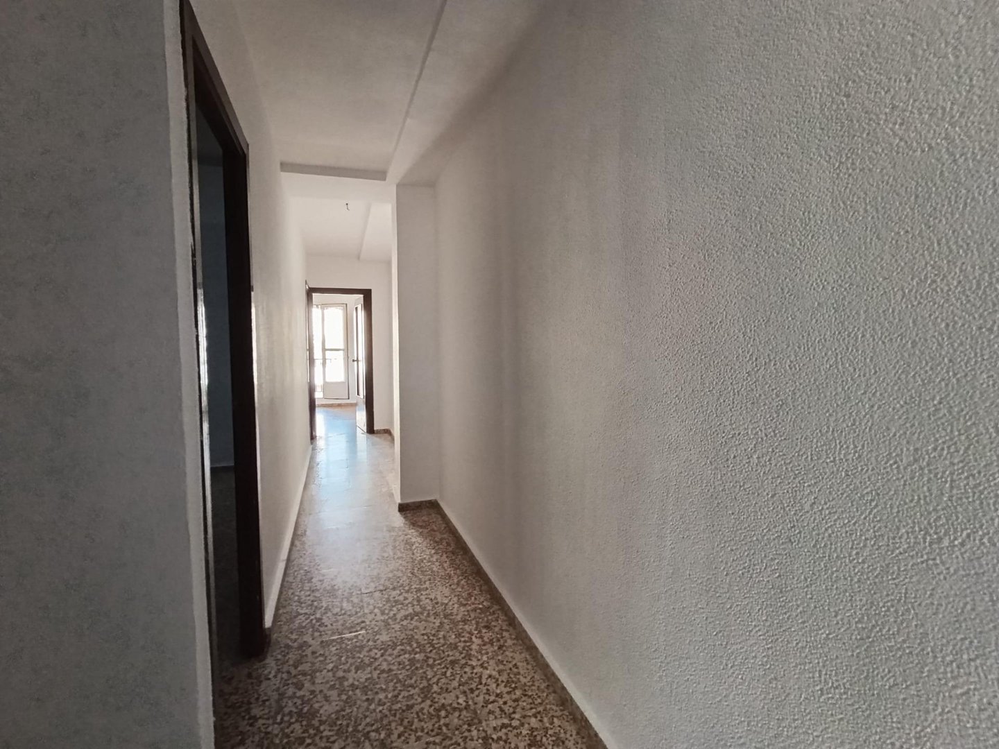 Piso de 80 m² en Adra