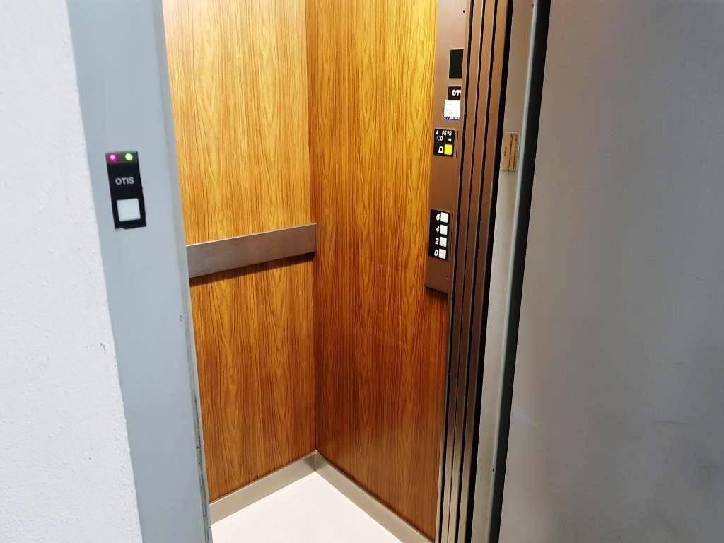 Habitación 120 m², Ourense