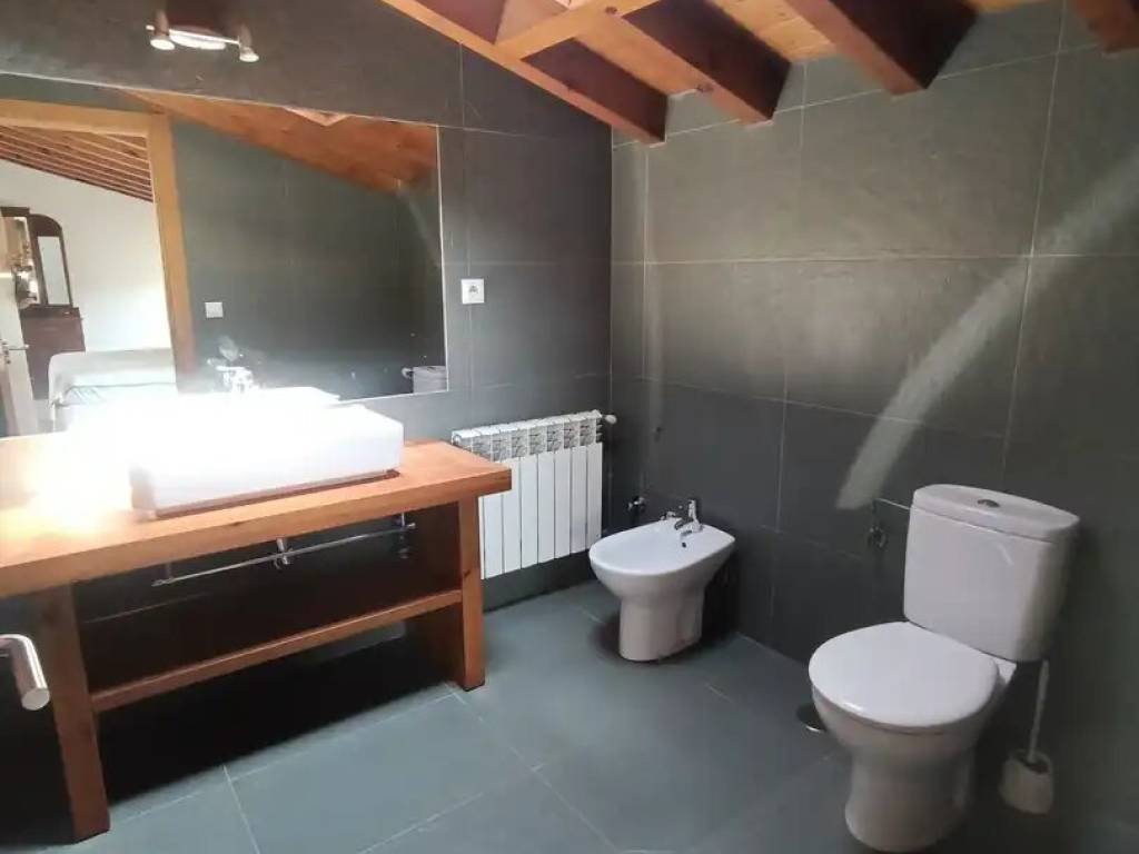 Casa de 215 m² en Molledo