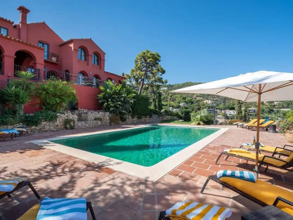 Casa de 1089 m² en Benahavís