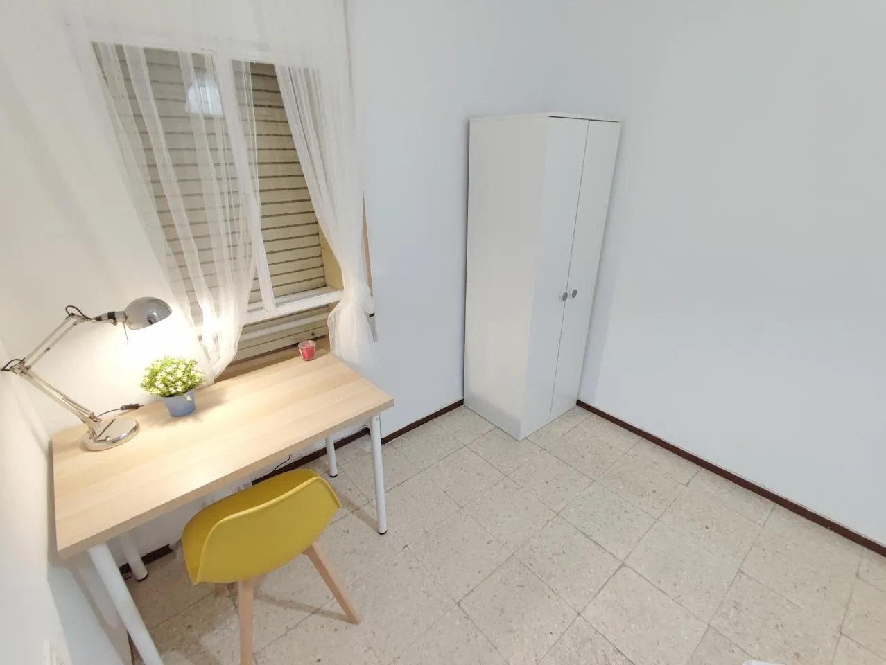 Wohnung 90 m² in Granada