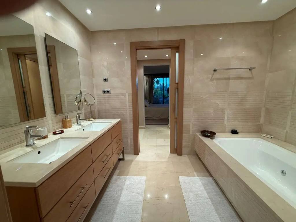 Piso de 165 m² en Marbella