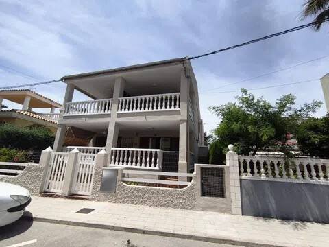 Casa de 90 m² en Moncófar