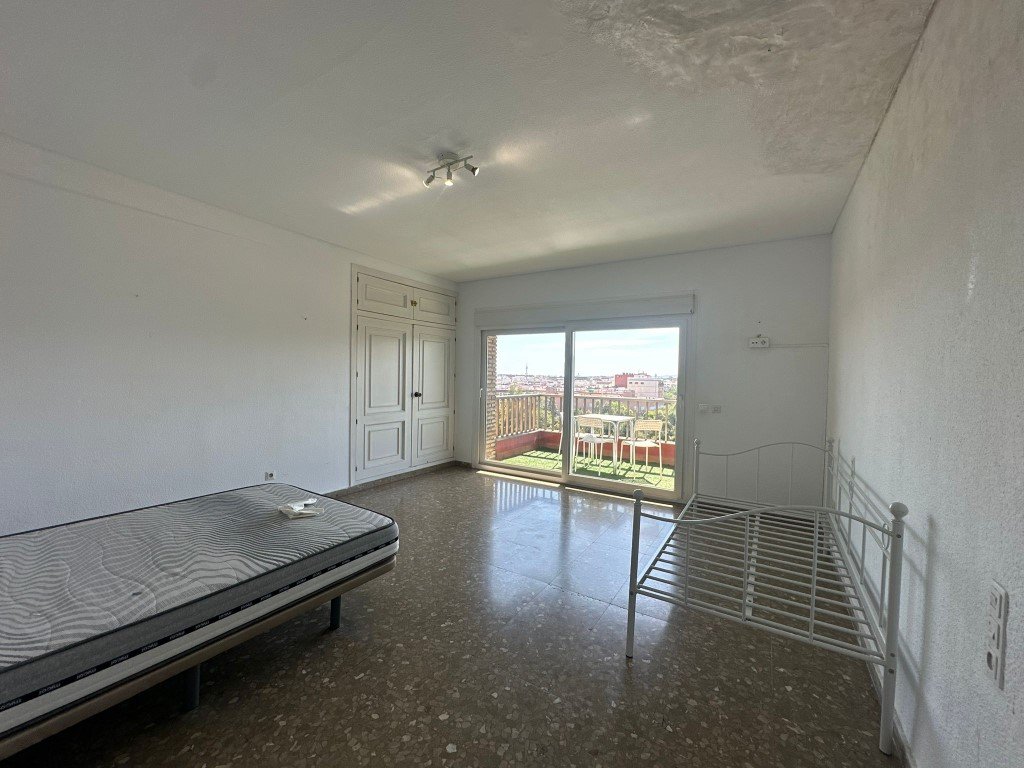 Piso de 320 m² en Córdoba