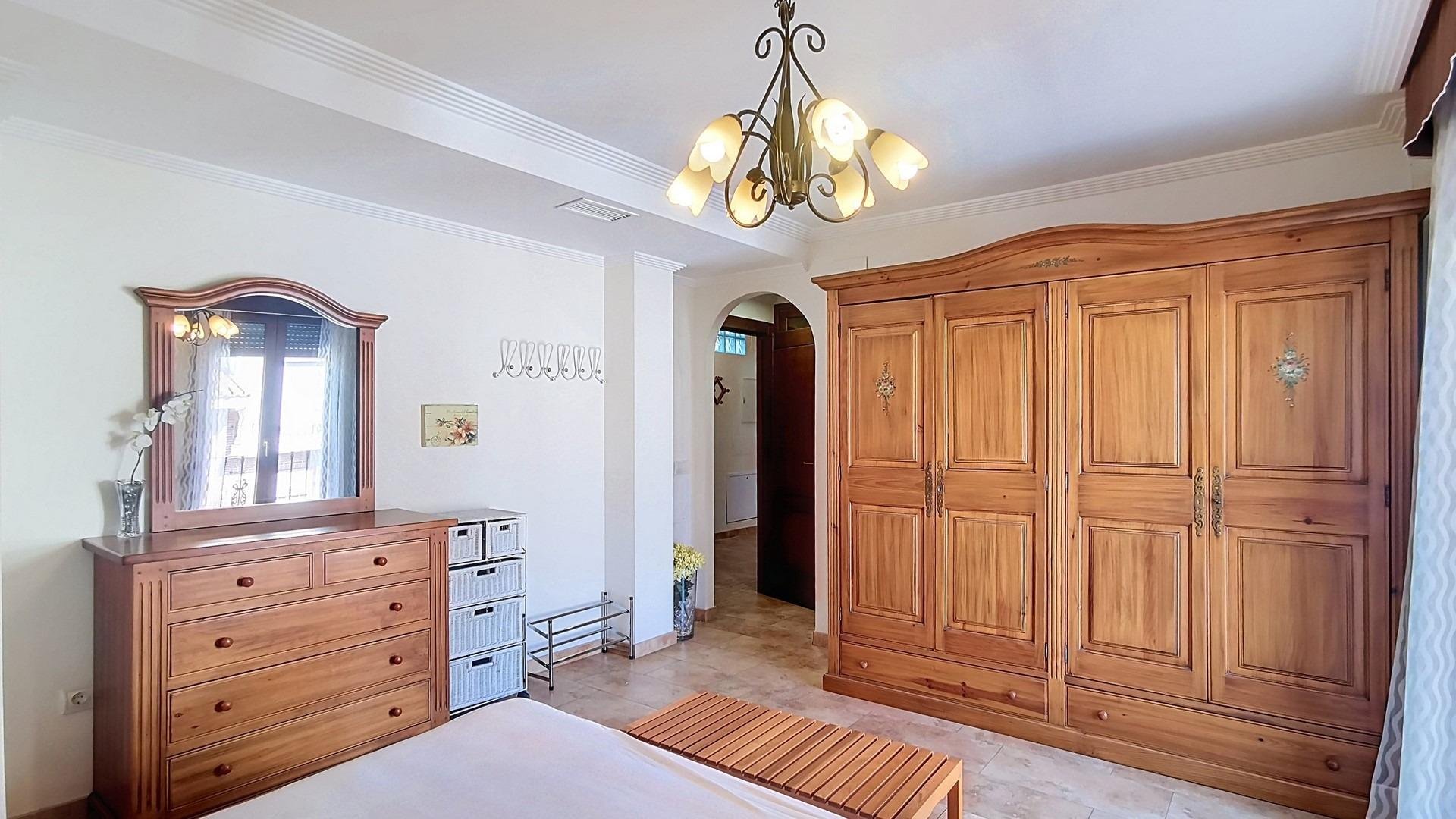 Appartamento 166 m² a Churriana de la Vega