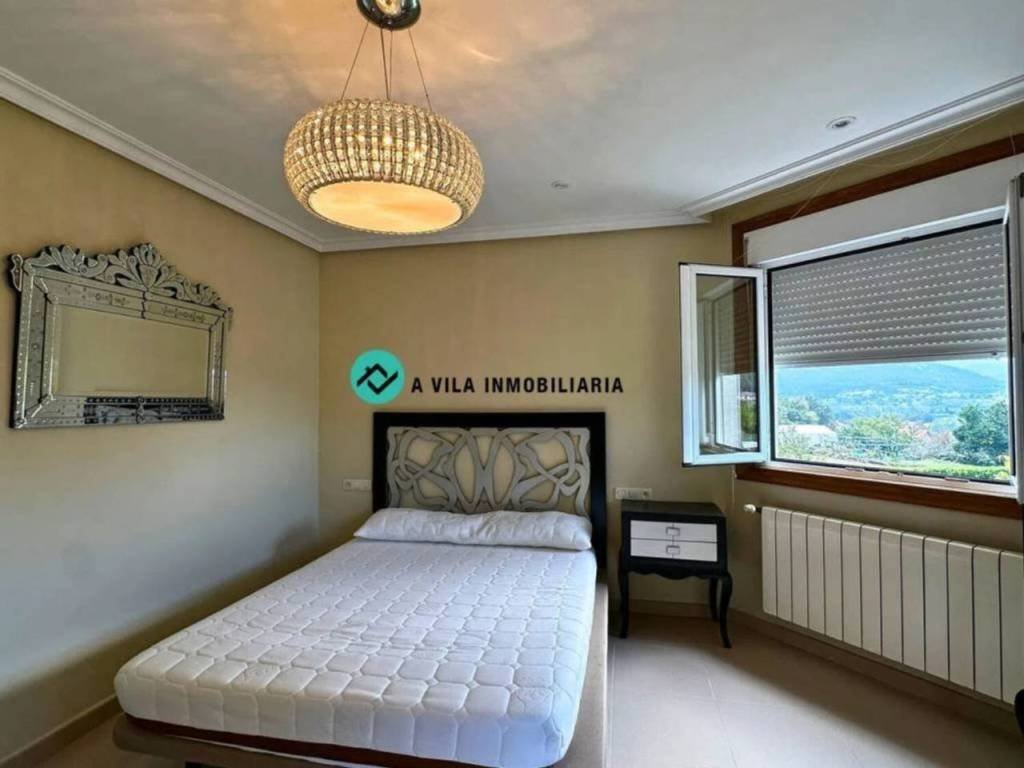 Casa de 530 m² en O Rosal