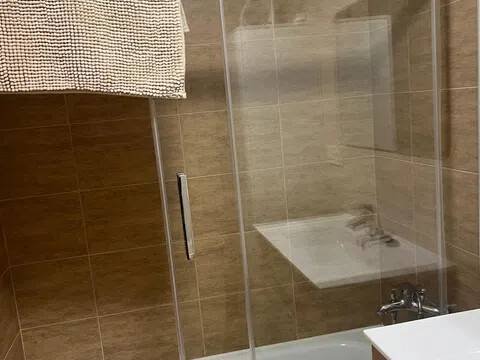 Piso de 50 m² en Ares
