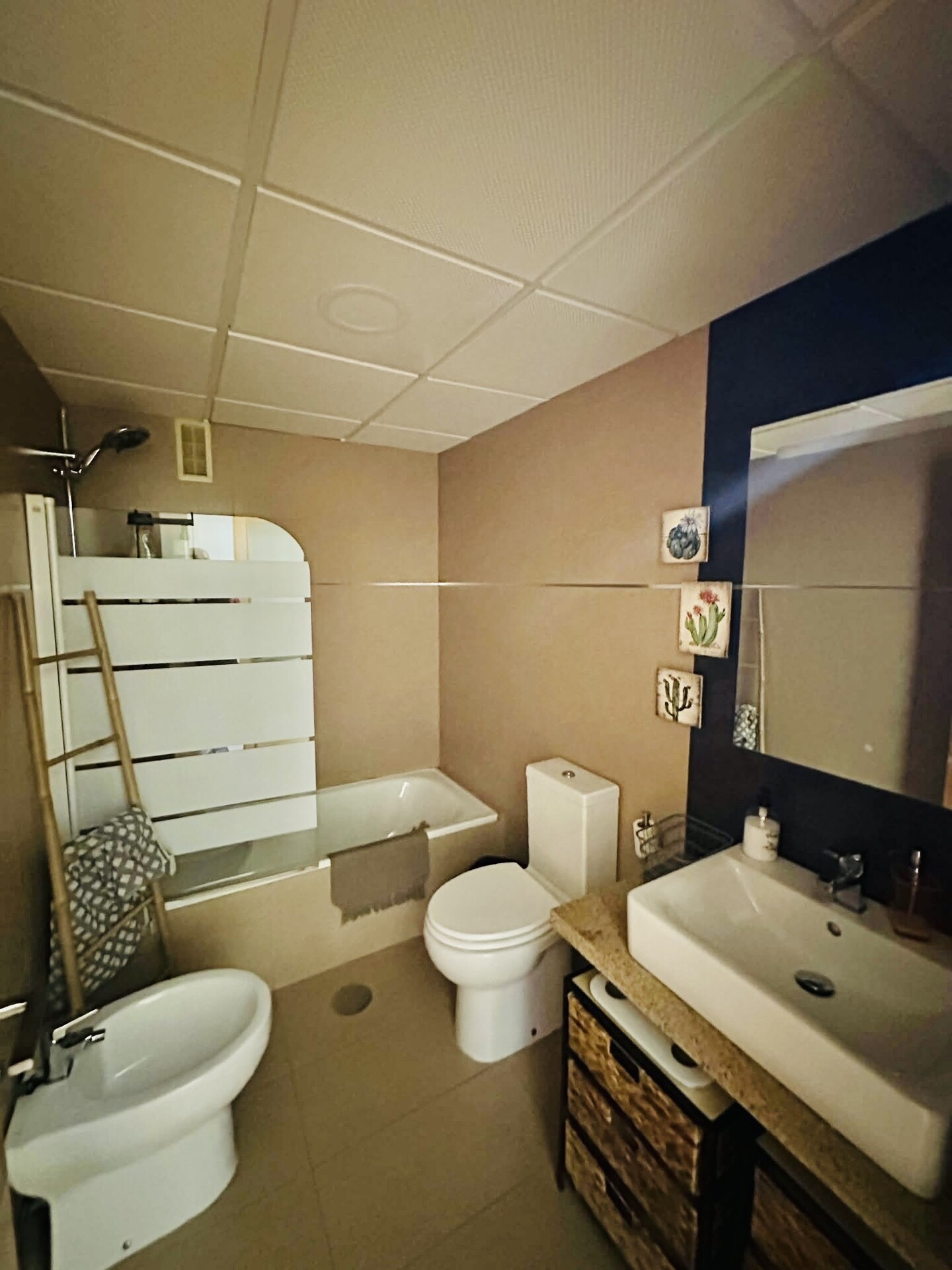 Piso de 85 m² en Granada
