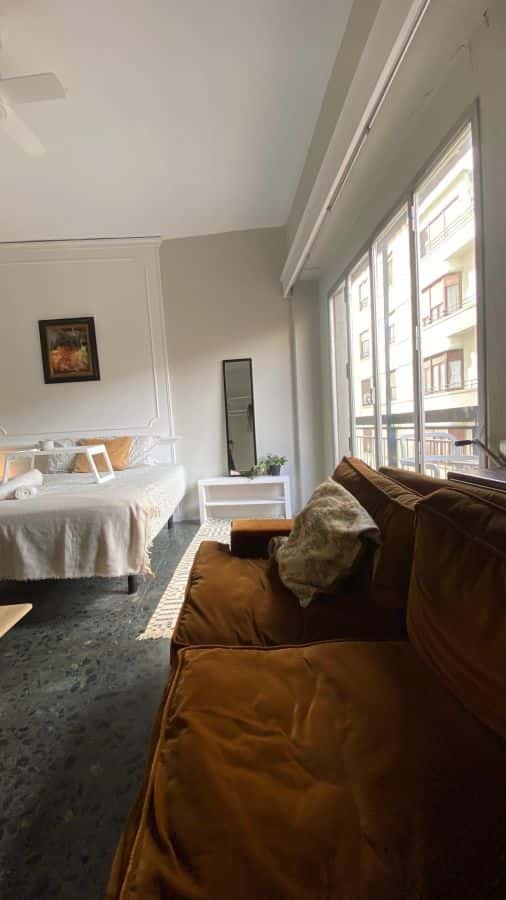 Chambre à louer, Valence
