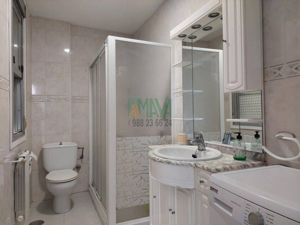 Pis de 95 m² a Ourense