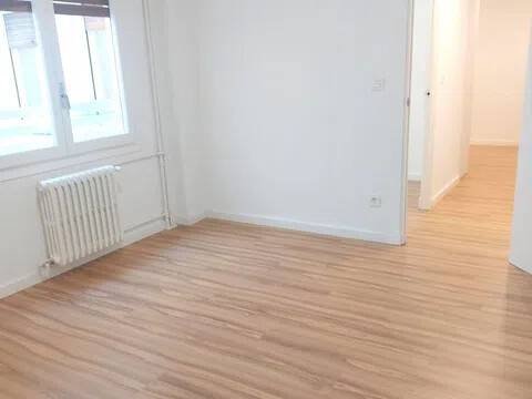 Wohnung 120 m² in Saragossa