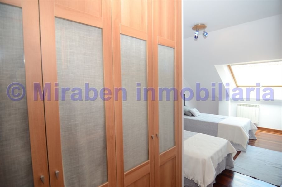 Piso de 95 m² en Boiro