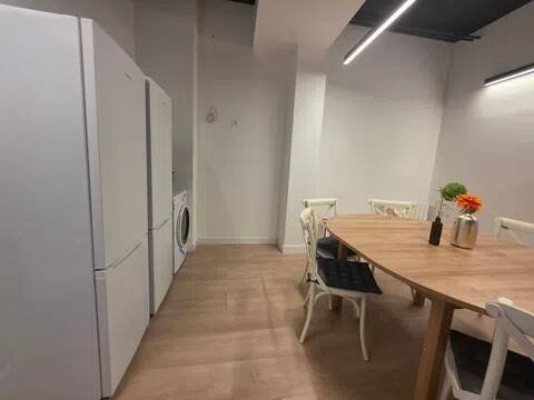 Habitación 200 m², Madrid