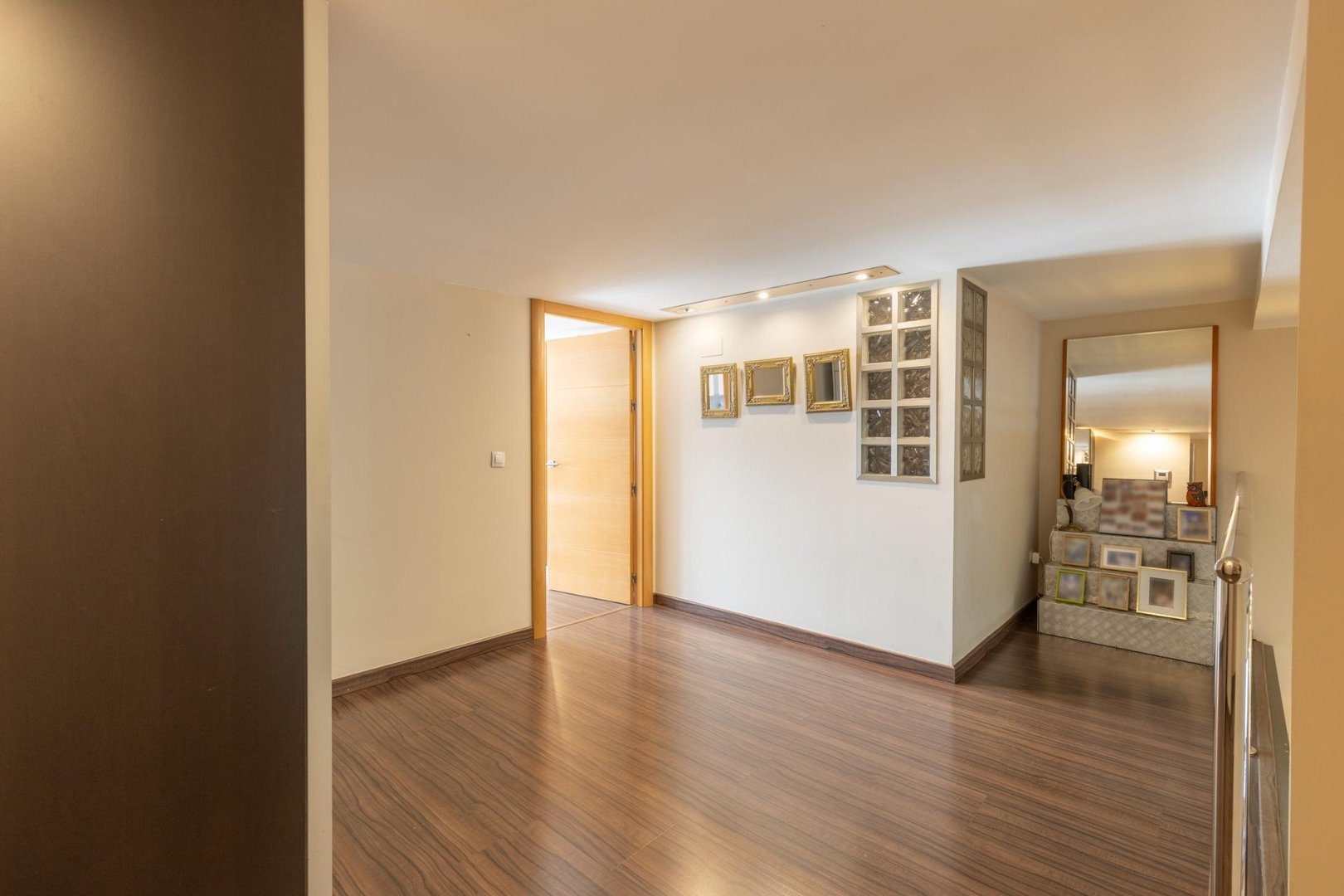 Piso de 250 m² en Granada