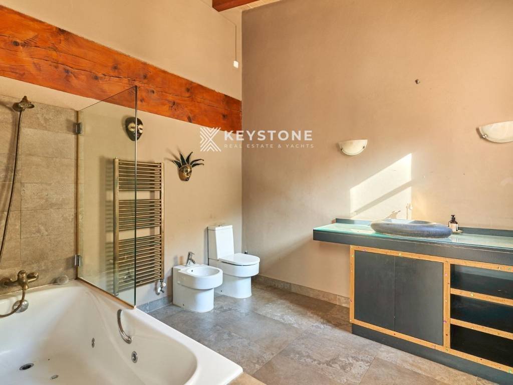 Casa de 248 m² en Esporles