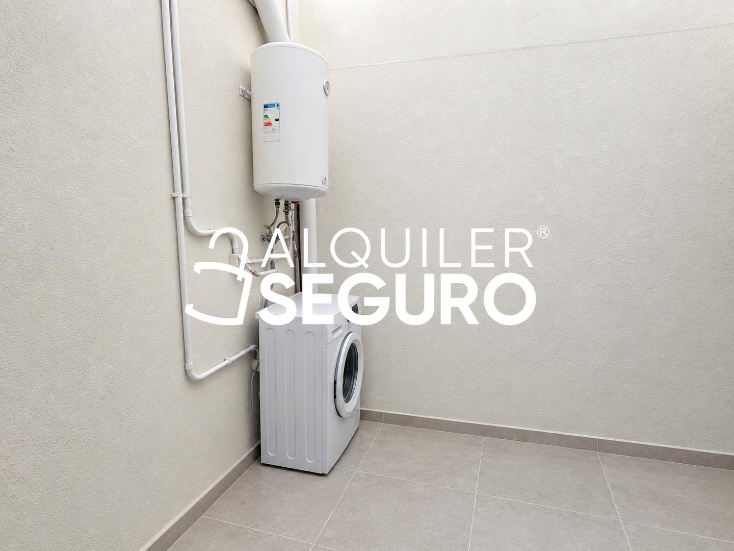Piso de 70 m² en Tomares