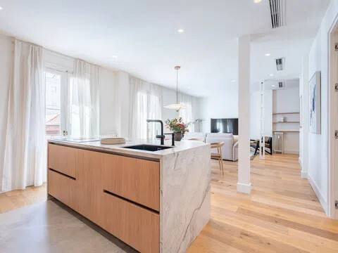 Wohnung 161 m² in Madrid