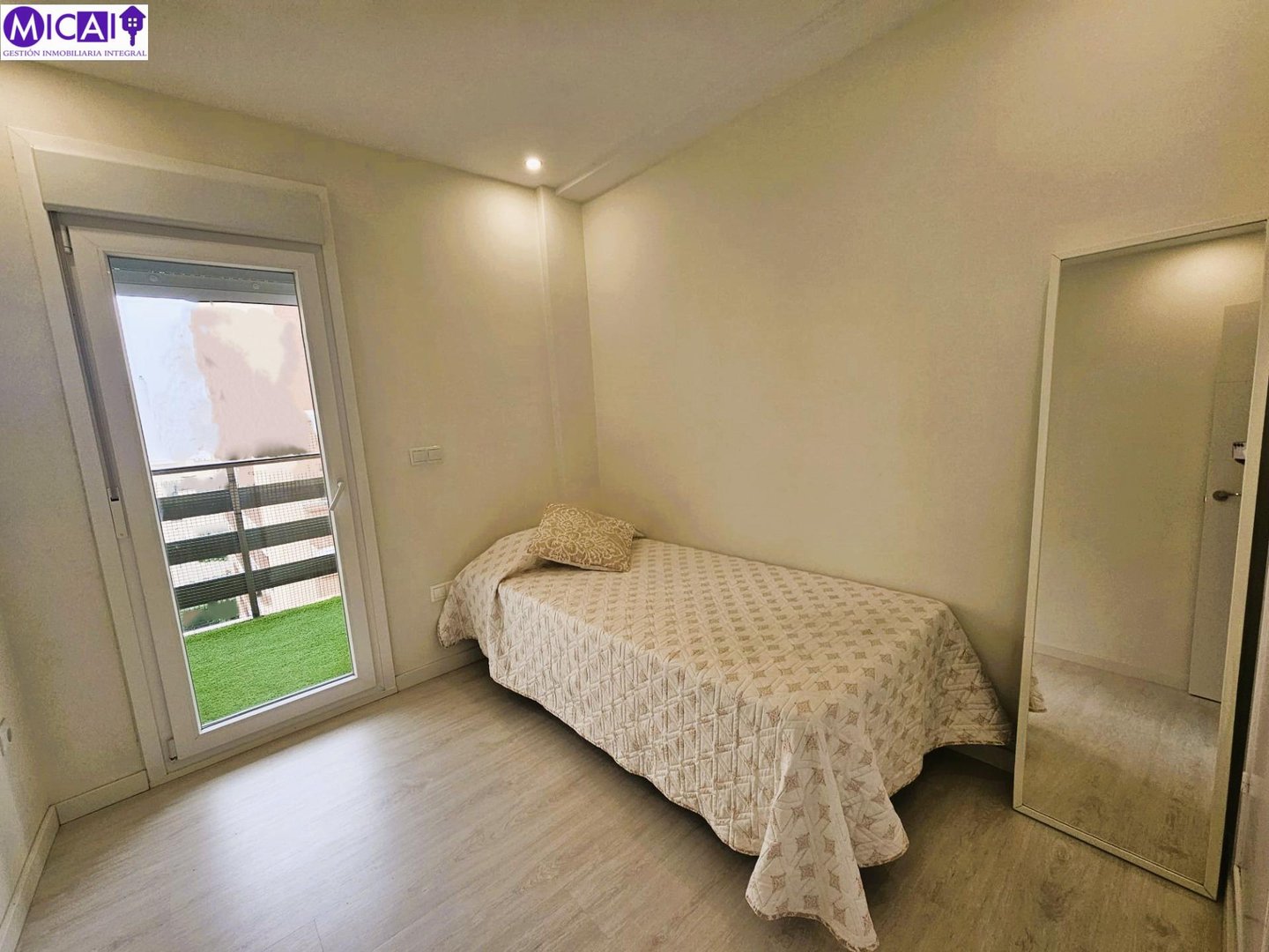 Piso de 80 m² en Cádiz