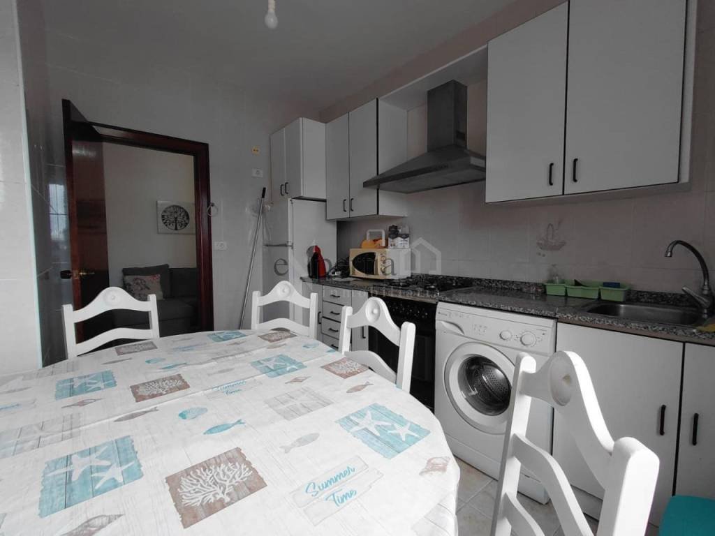 Piso de 90 m² en Boiro