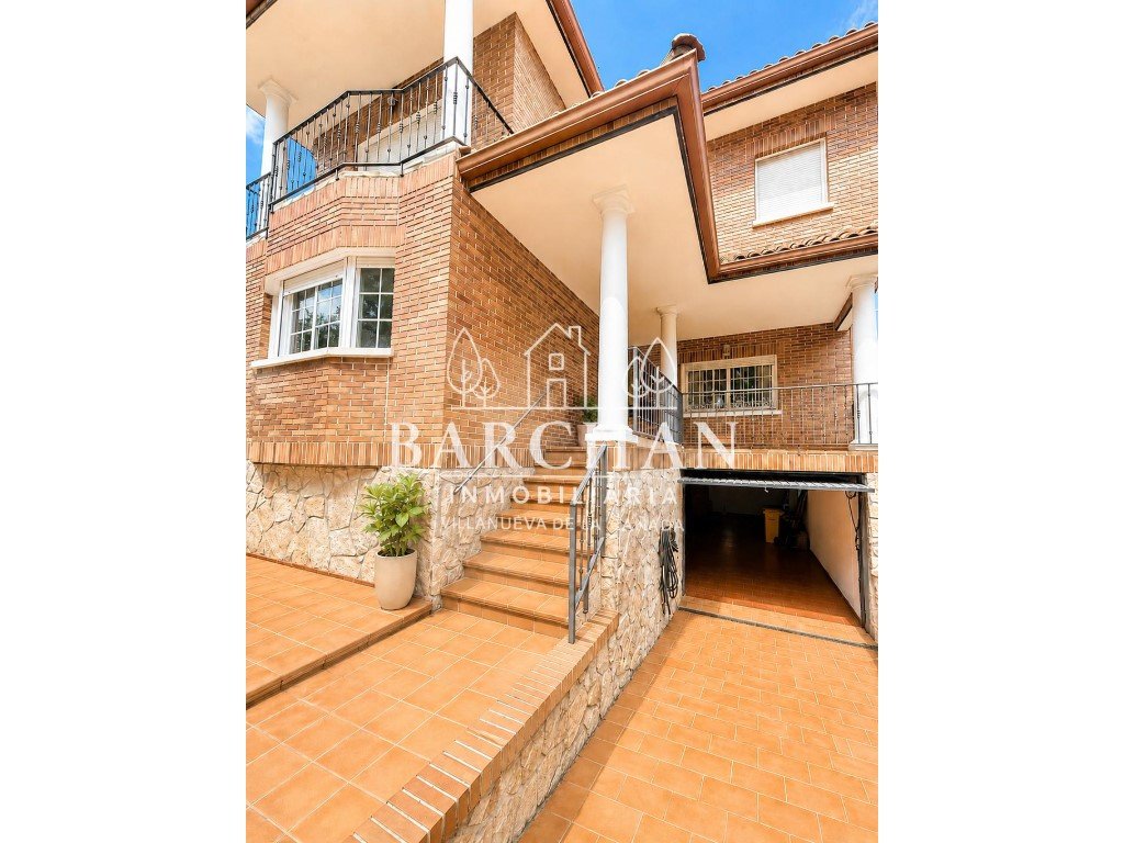 Casa de 300 m² a Villanueva de la Cañada