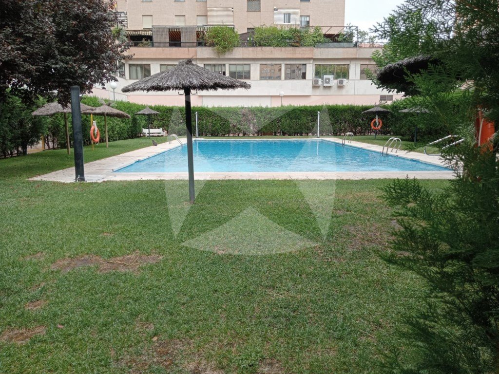 Piso de 140 m² en Badajoz