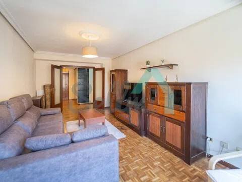 Piso de 105 m² en Oviedo