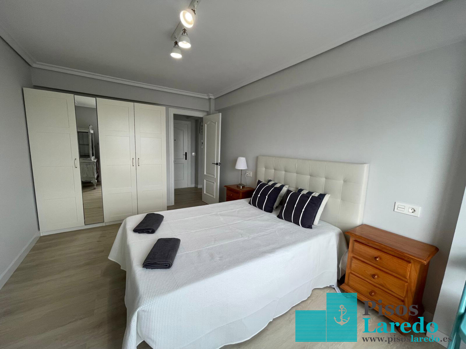 Piso de 70 m² en Laredo