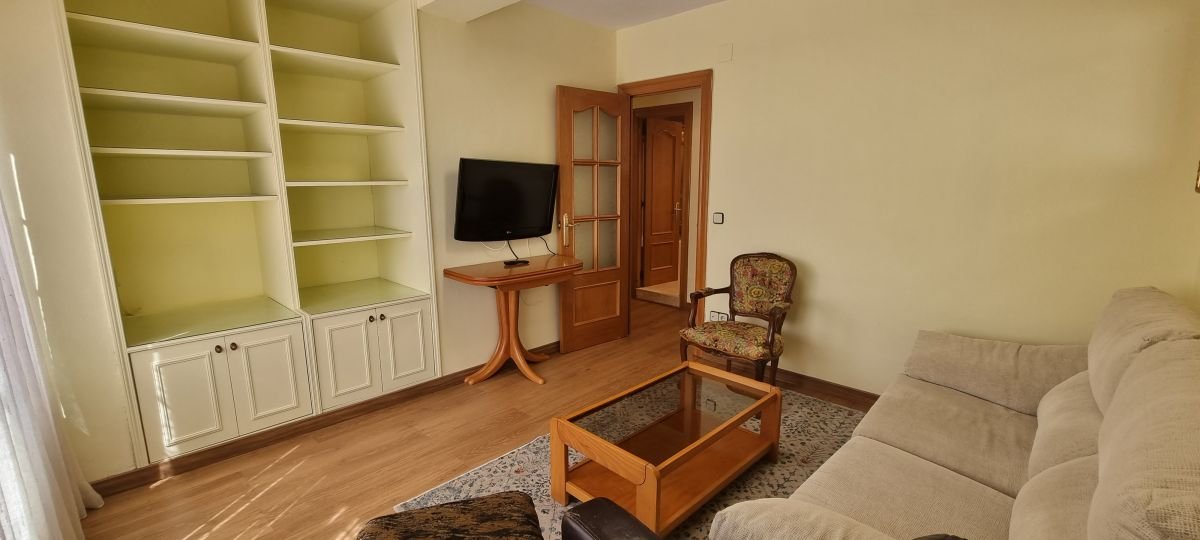 Piso de 95 m² en Oviedo