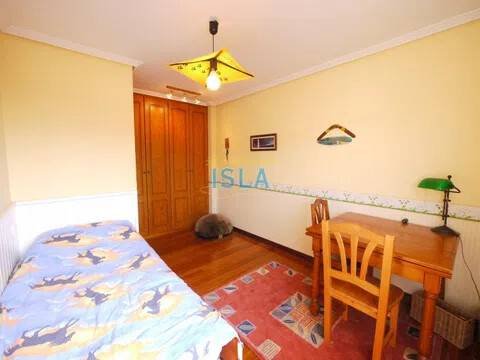 Piso de 200 m² en Laredo