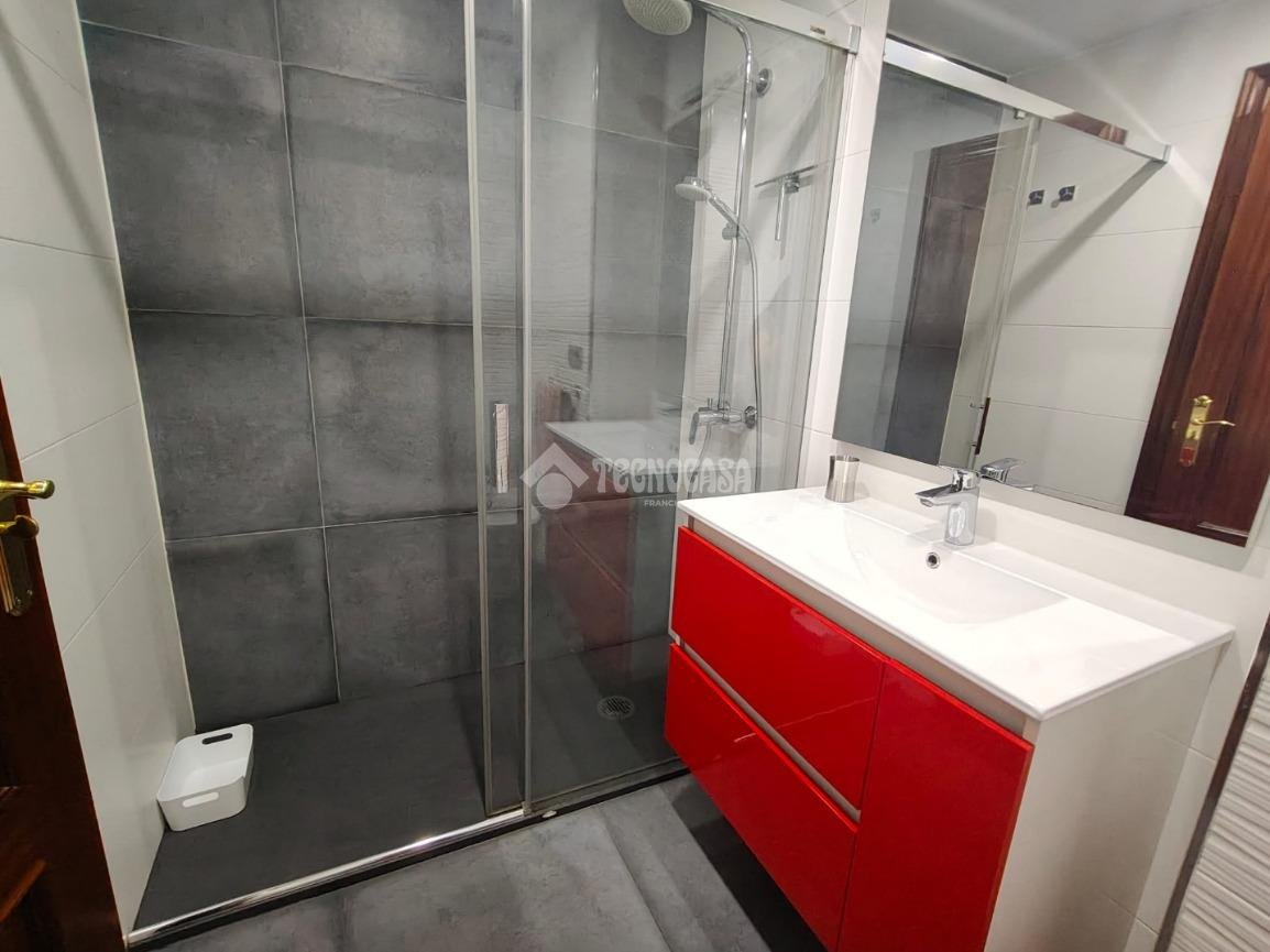 Piso de 85 m² en Huelva