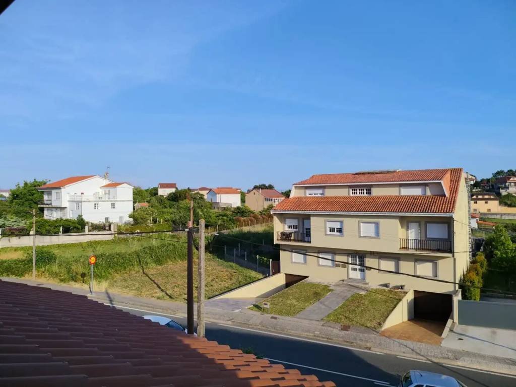 Piso de 100 m² en Ribeira