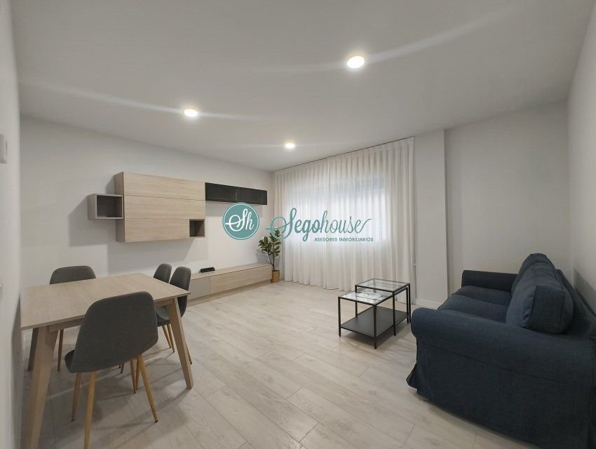 Piso de 90 m² en Segovia