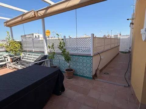 Piso de 144 m² en Sevilla