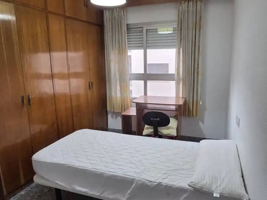 Piso de 140 m² en Jaén