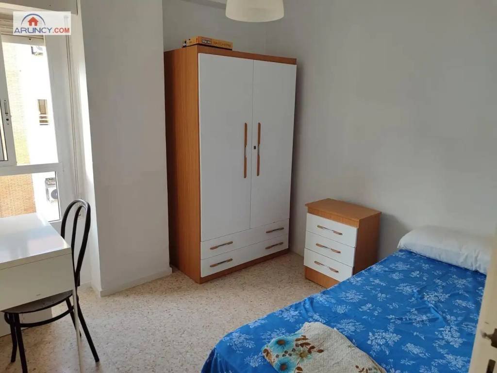 Piso de 85 m² en Sevilla