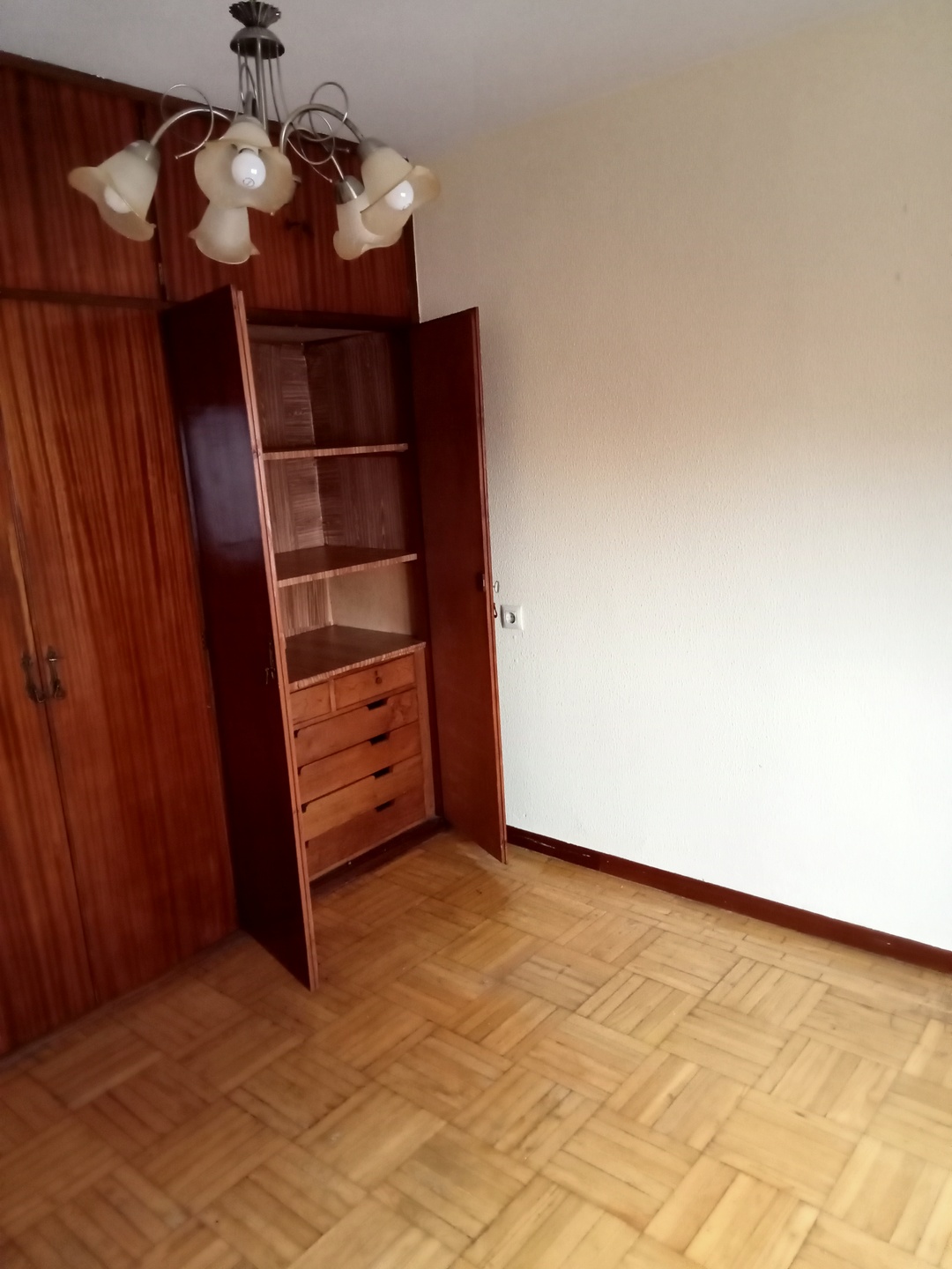 Piso de 85 m² en Gijón