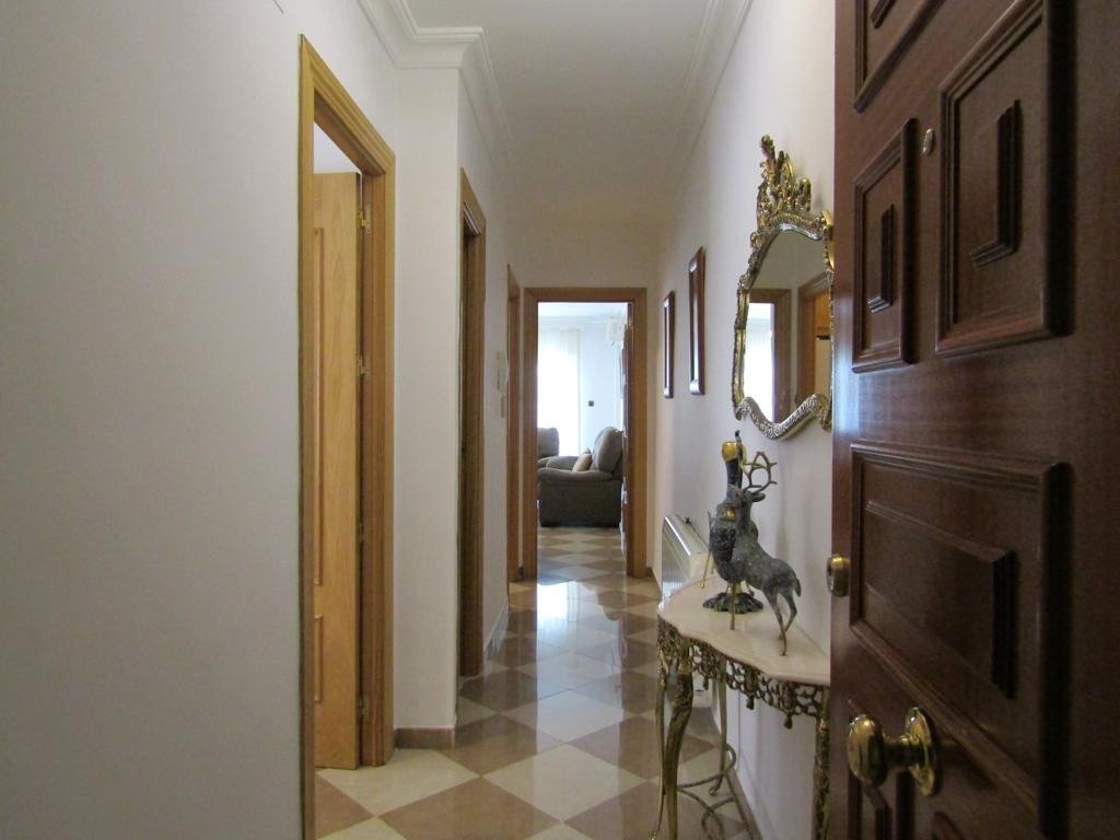 Piso de 90 m² en Granada